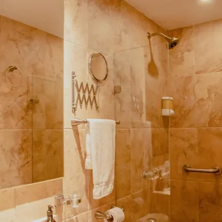 7br Luxury House Inside Of The Walled City! Сasa de vacaciones Cartagena