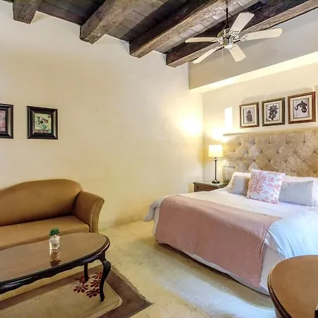 7br Luxury House Inside Of The Walled City!
