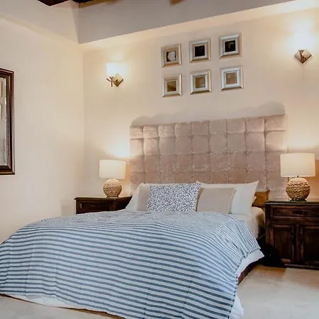 7br Luxury House Inside Of The Walled City! * Cartagena
