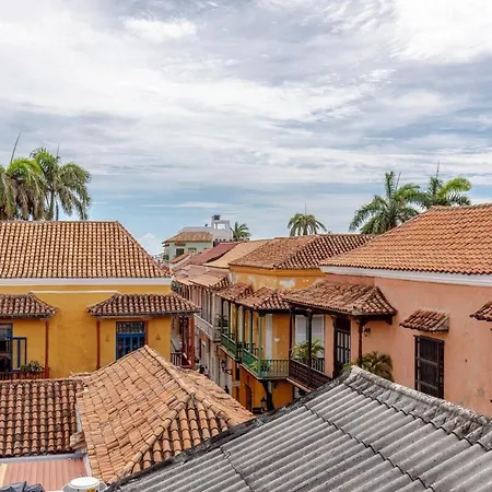 7br Luxury House Inside Of The Walled City! Сasa de vacaciones *