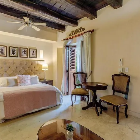 7br Luxury House Inside Of The Walled City! Cartagena