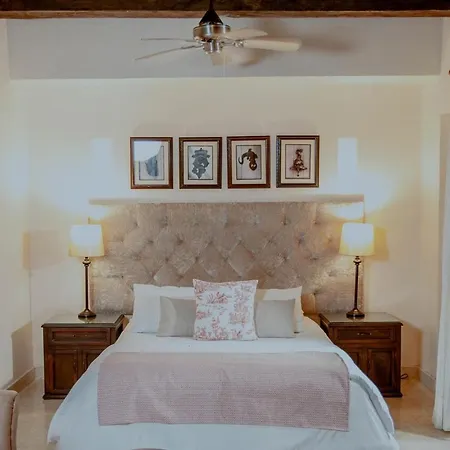 7br Luxury House Inside Of The Walled City! * Cartagena