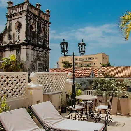 7br Luxury House Inside Of The Walled City! Сasa de vacaciones *