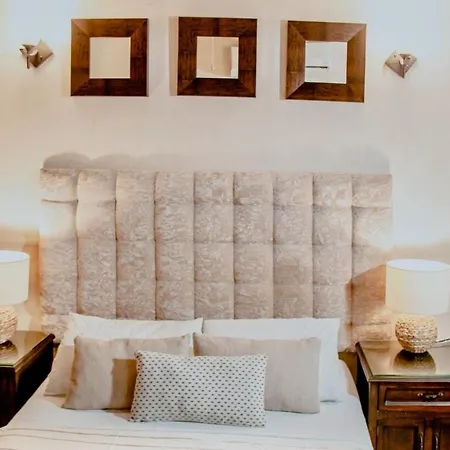 7br Luxury House Inside Of The Walled City! Сasa de vacaciones Cartagena