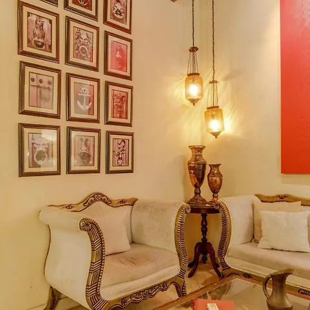 Сasa de vacaciones 7br Luxury House Inside Of The Walled City! *