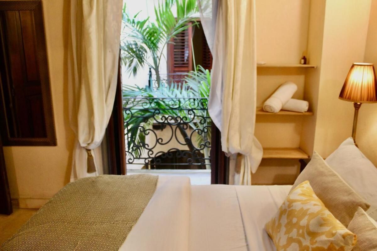 7br Luxury House Inside Of The Walled City! *