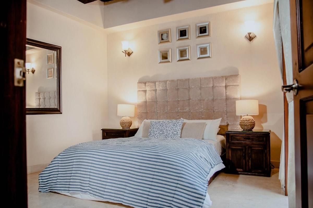 7br Luxury House Inside Of The Walled City! * Cartagena