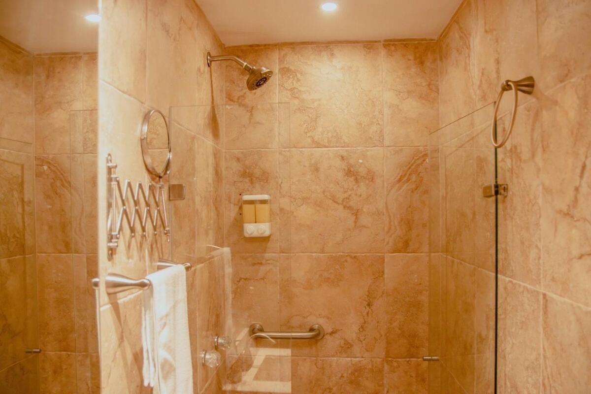 7br Luxury House Inside Of The Walled City! Сasa de vacaciones *