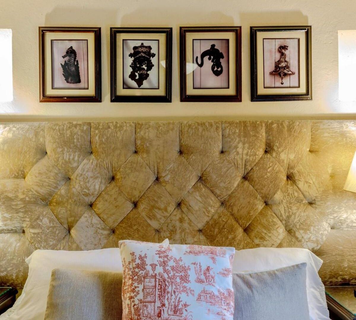Сasa de vacaciones 7br Luxury House Inside Of The Walled City!