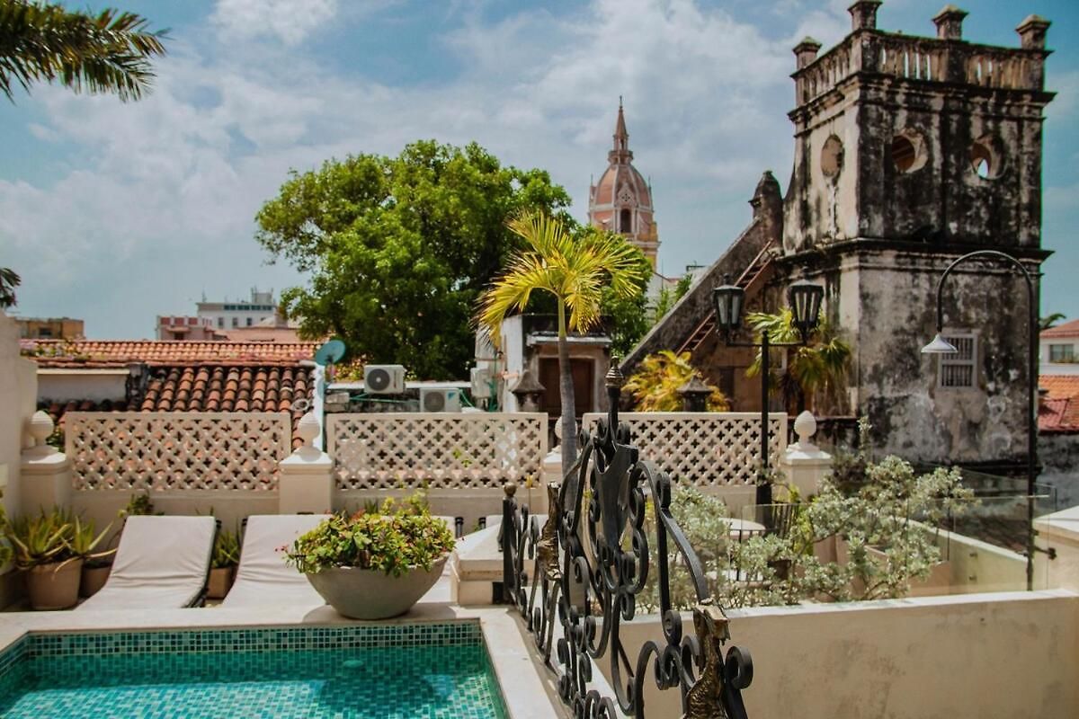 Сasa de vacaciones 7br Luxury House Inside Of The Walled City! *
