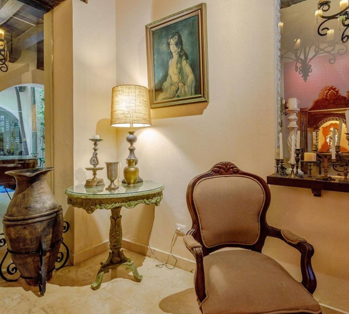 Сasa de vacaciones 7br Luxury House Inside Of The Walled City! Cartagena