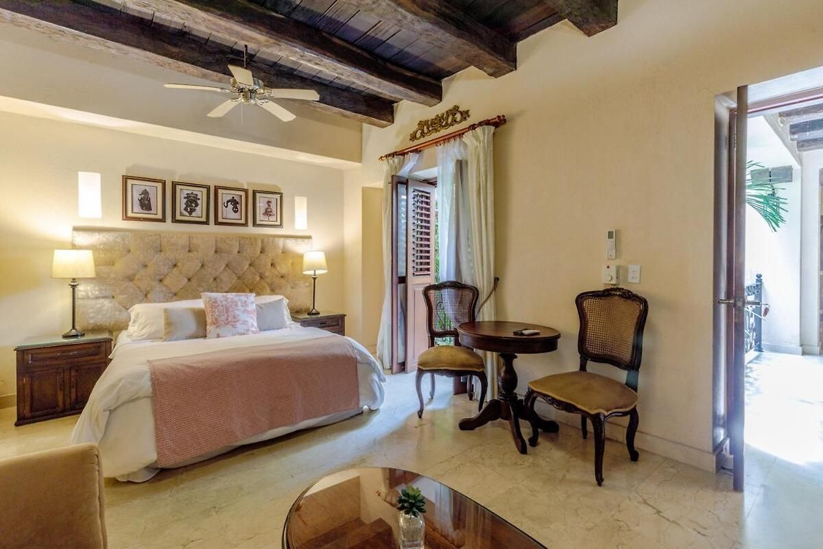 7br Luxury House Inside Of The Walled City! Cartagena