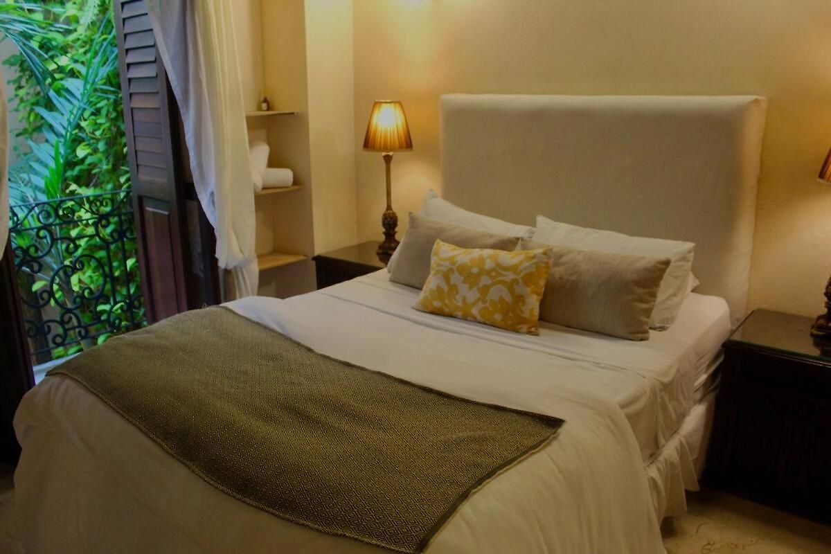 Сasa de vacaciones 7br Luxury House Inside Of The Walled City! Cartagena