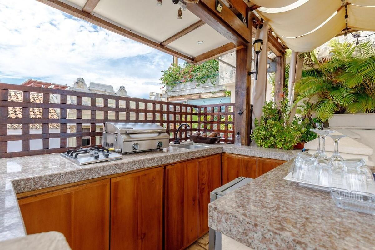 7br Luxury House Inside Of The Walled City! Сasa de vacaciones
