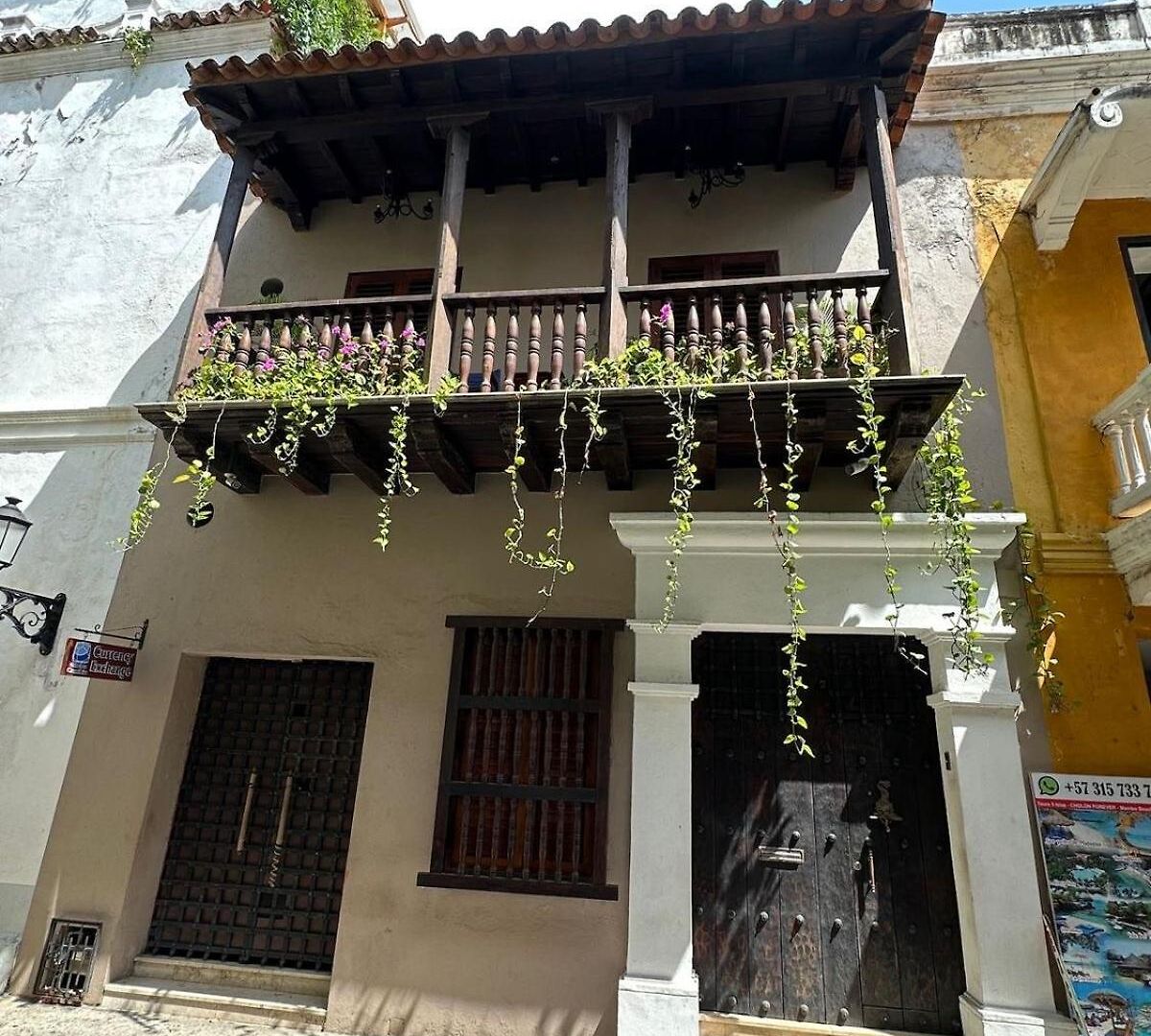 7br Luxury House Inside Of The Walled City! Сasa de vacaciones