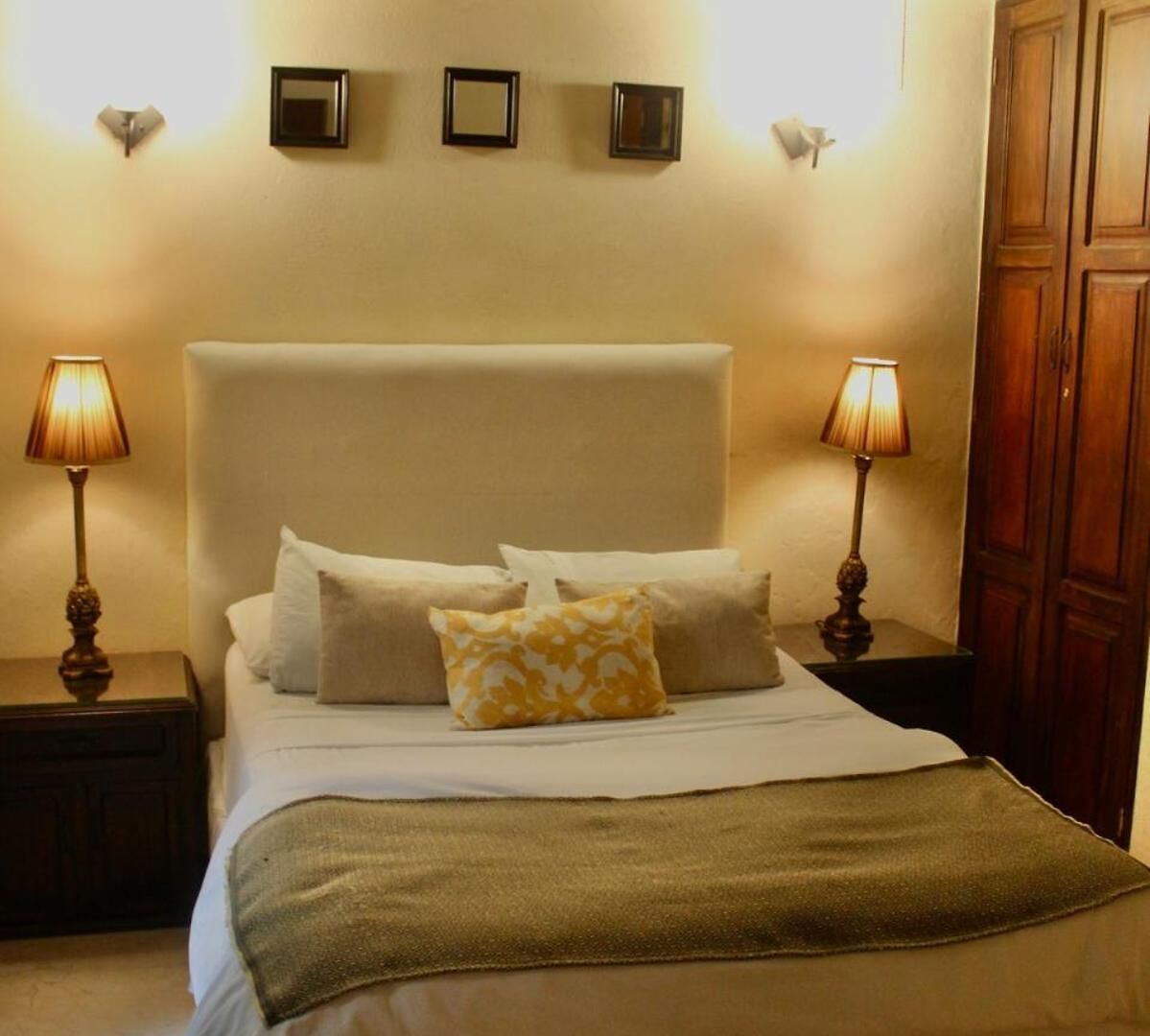 7br Luxury House Inside Of The Walled City! Сasa de vacaciones *