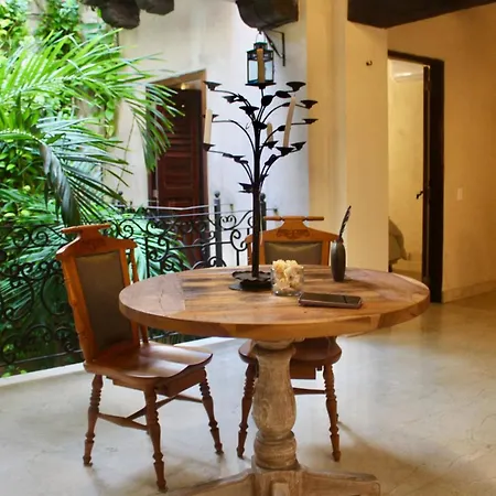 7br Luxury House Inside Of The Walled City!